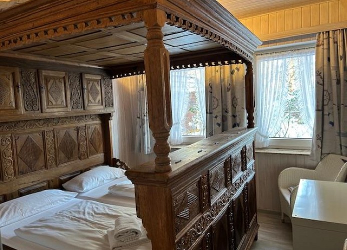 Schlafzimmer 2