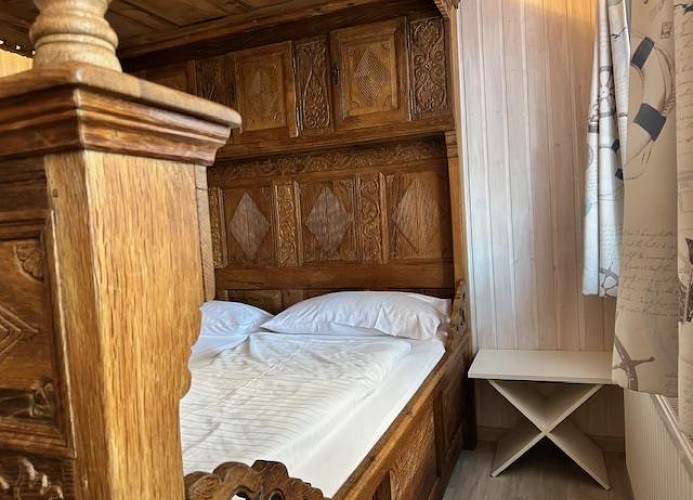 Schlafzimmer 2