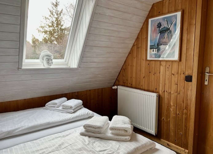 Schlafzimmer 2