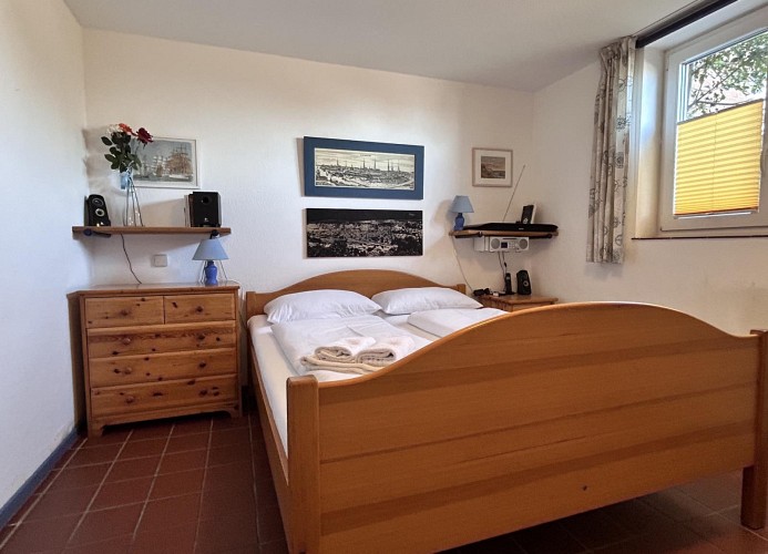 Schlafzimmer 2 im UG
