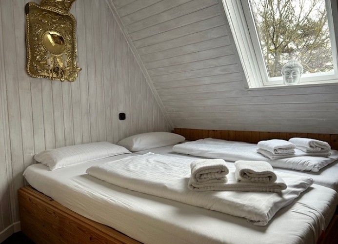 Schlafzimmer 2