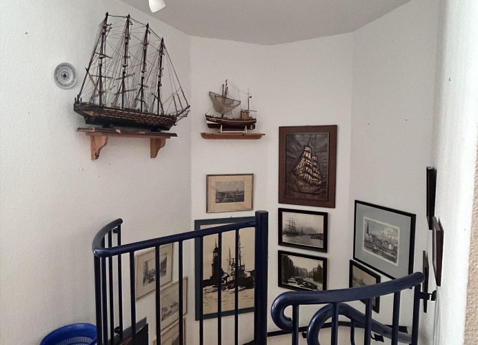 Treppe zu Schlafzimmer 2 u. Bad