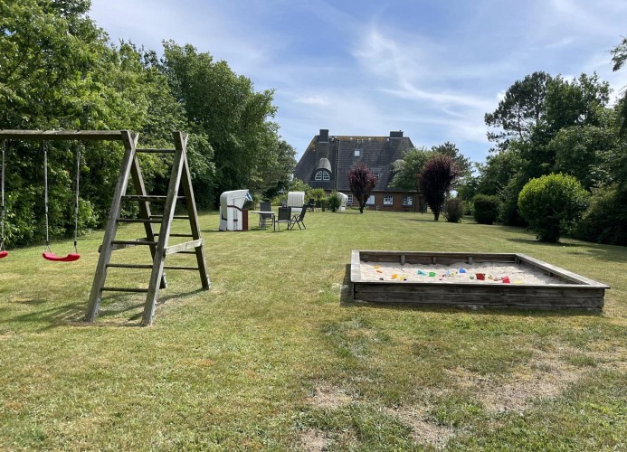 Garten hinter dem Haus