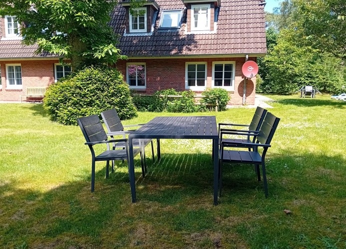 eigene Gartenmöbel