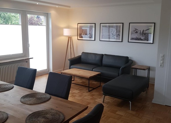 Wohnzimmer mit Essecke